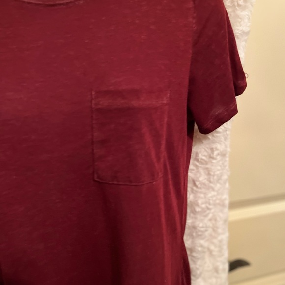 Boutique basic tee - Picture 2 of 4